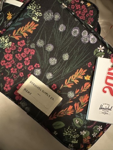 Brand New Herschel Supply Company  Kid's Garden Floral Lunch Box
