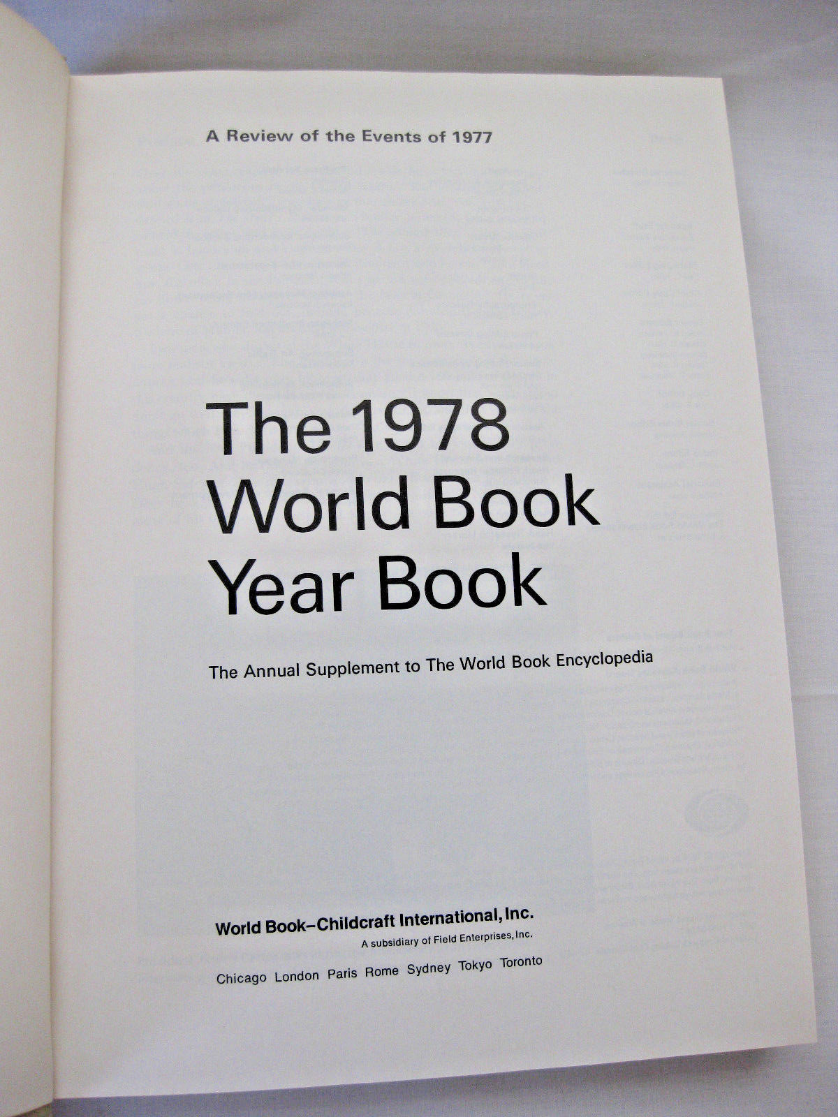 The World Book Year Book 1978 - A Review of Events in 1977