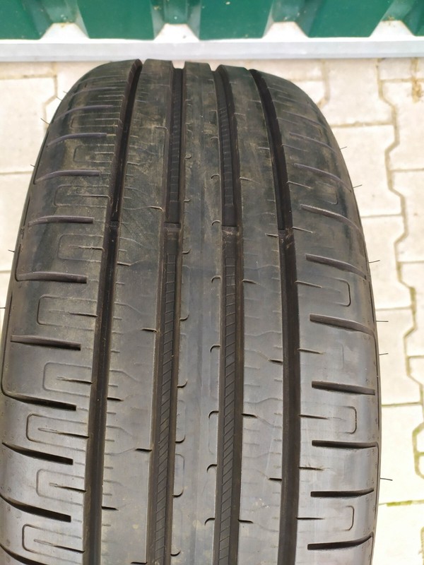 1x Sommerreifen Goodyear Efficient Grip Performance 215/50r19 93t Dot2519 6-7m 3