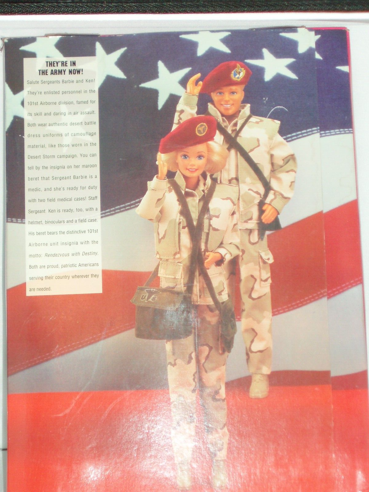 ミリタリー Star'n Stripes ARMY Barbie&Ken DeluxeSet Amazon.com: Star 'N Stripes ARMY Barbie & Ken Deluxe Set