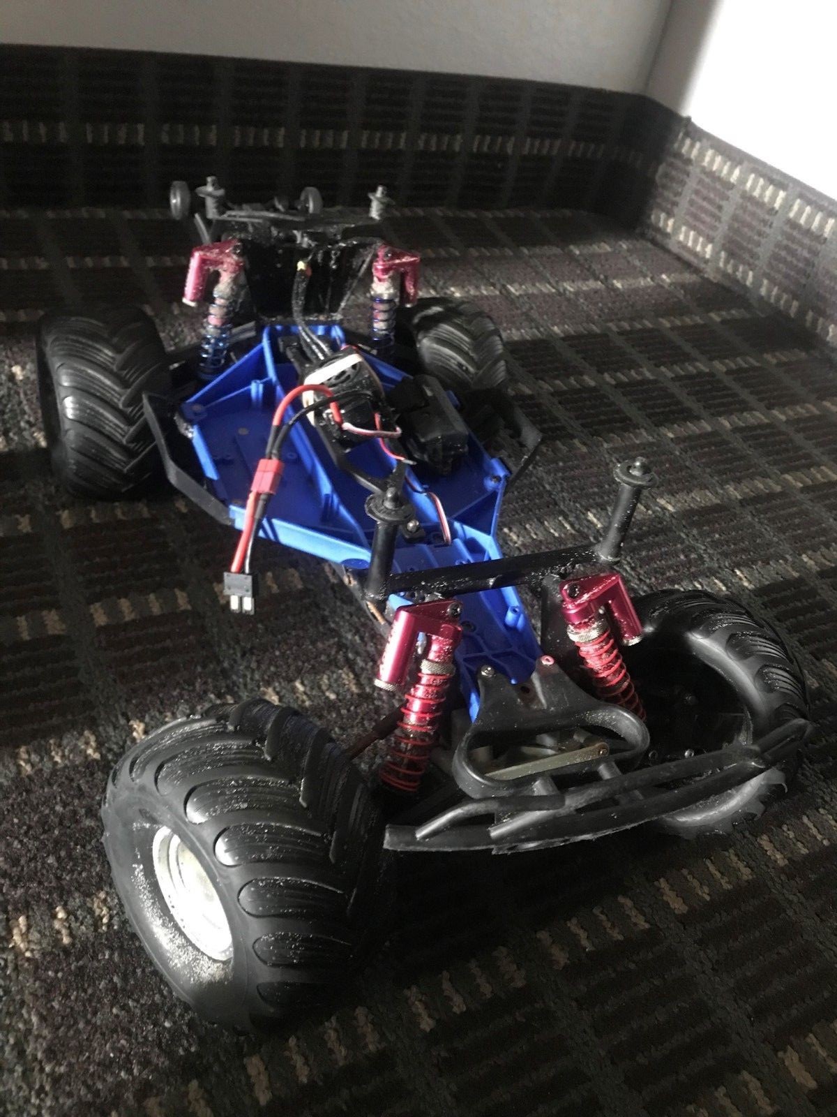 Traxxas Slash 2WD 1/10 scale