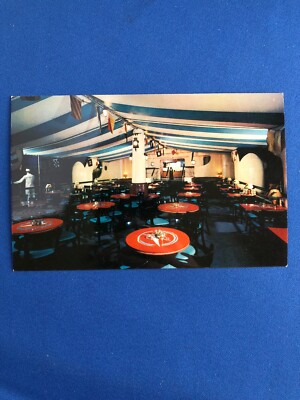 Edgewater Beach Hotel In Chicago 40, IL..Vintage Postcard