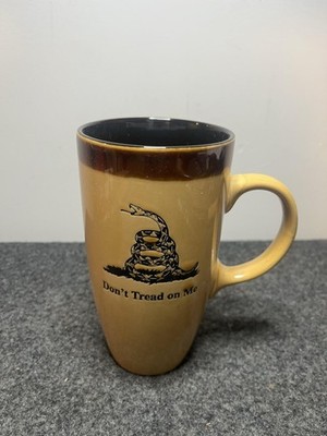 Cracker Barrel Yellow Don't Tread On Me Beer Mug Ceramic Snake Gadsden Flag