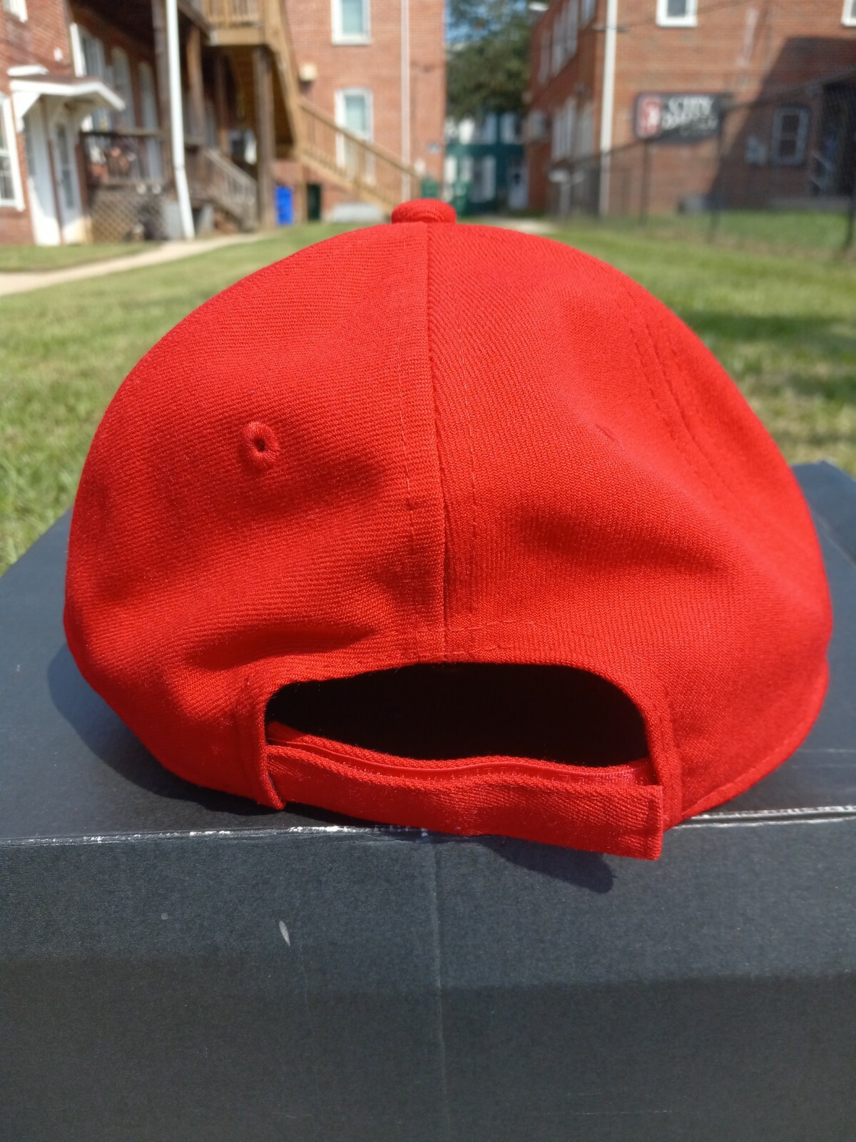 TAMPA BAY BUCCANEERS RED DAD HAT 