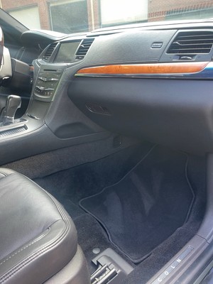 image 4 of interior