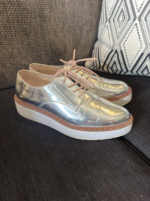 Chinese Laundry Silver Genuine Patent Leather Metallic Mirror Platform Shoe Sz 9