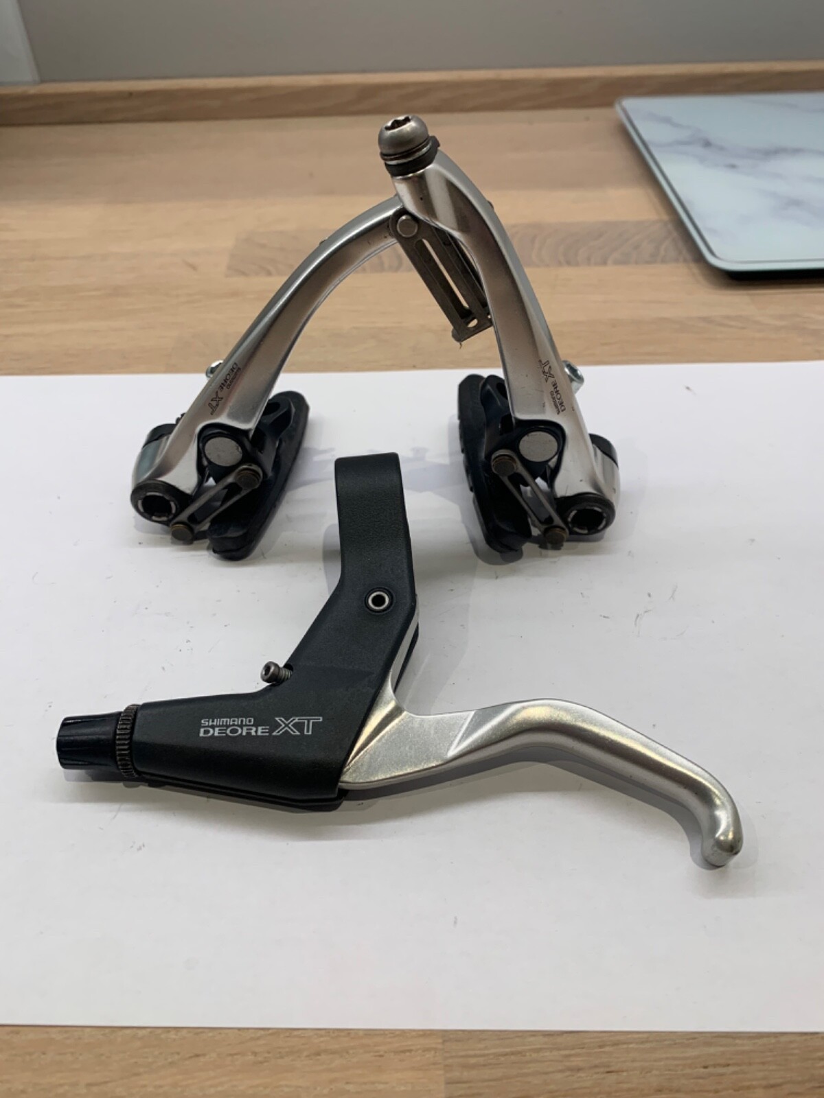 Shimano Deore XT BR-M739 V-Brake Silver Front + NEW Lever XT