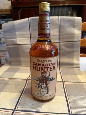 Canadian Hunter Seagrams Mellow Canadian Sipping Whisky