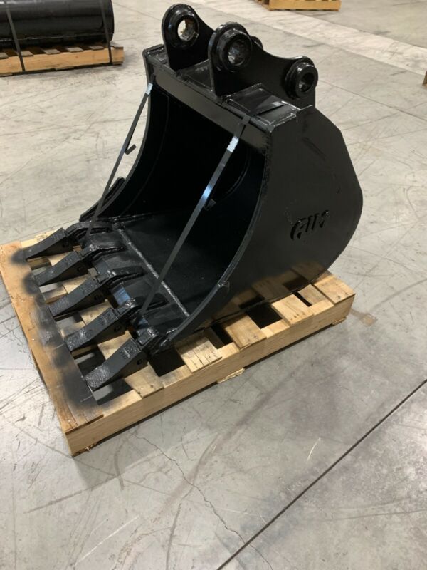 New 24" Excavator Bucket For A New Holland E50