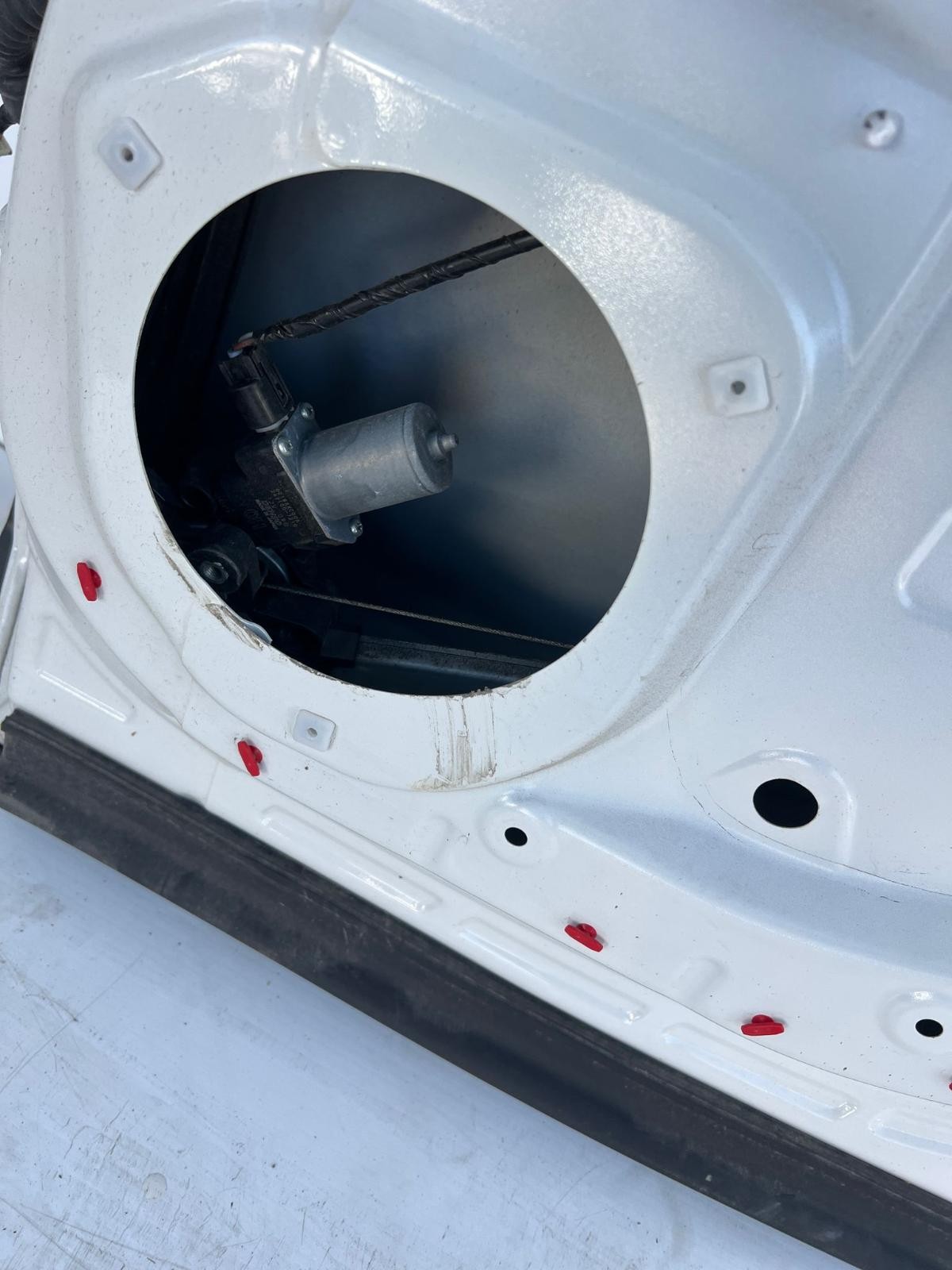 2021 Subaru Forester SK 08/2018-11/2024 RIGHT REAR DOOR WHITE image 6