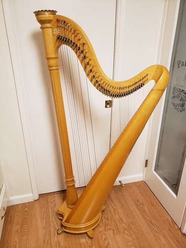 Lyon & Healy Lever Harp 38 strings Beautiful Prelude 226 Musical Instrument Wood