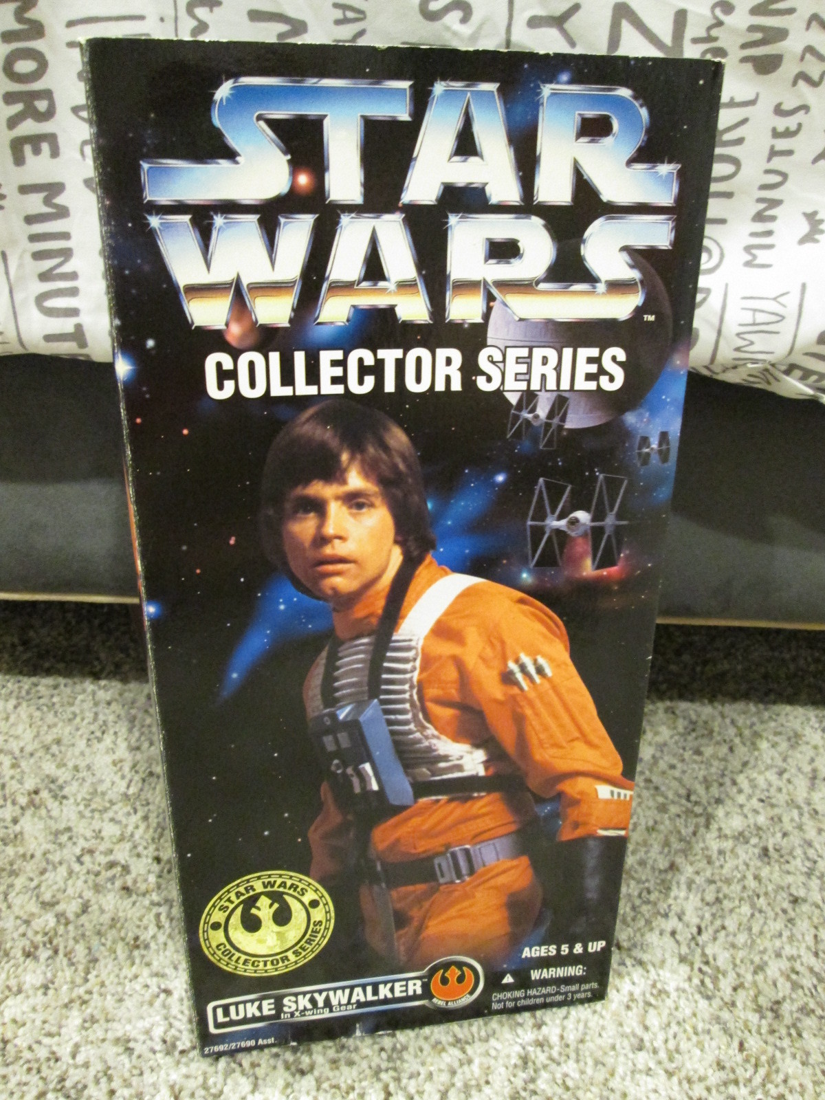 【未開封】STARWARS LUKESKYWALKER X-WING Amazon.com: Star Wars The Vintage Collection Luke Skywalker