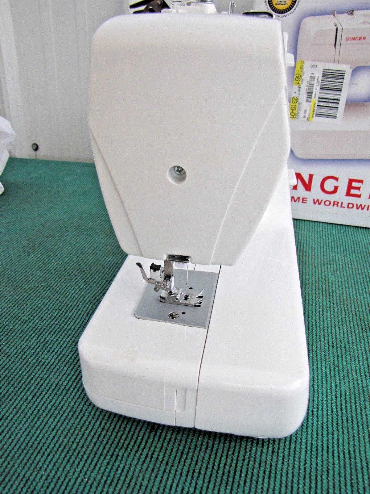 Singer 1120 Mechanical Sewing Machine w Foot Pedal Accessories Manual