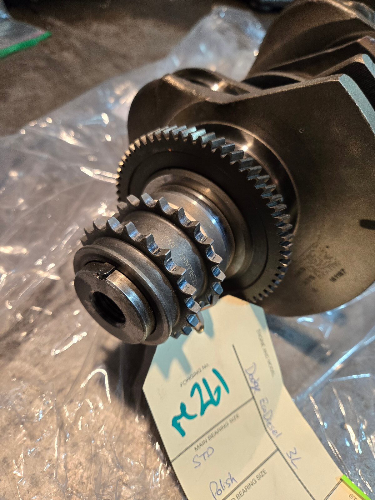 3.0L ECODIESEL CRANKSHAFT 68147110AA, 68147110AB - Picture 6 of 11