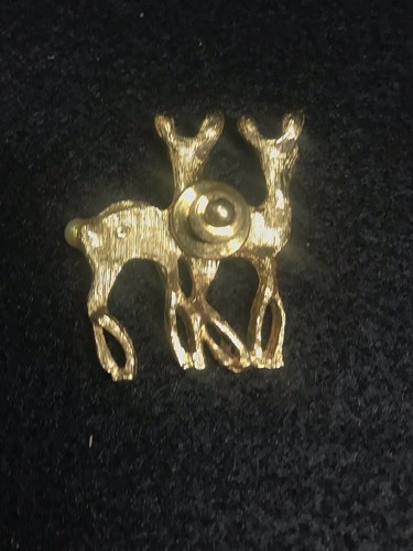 Vintage Gold Tone Fawn Pearl Brooch