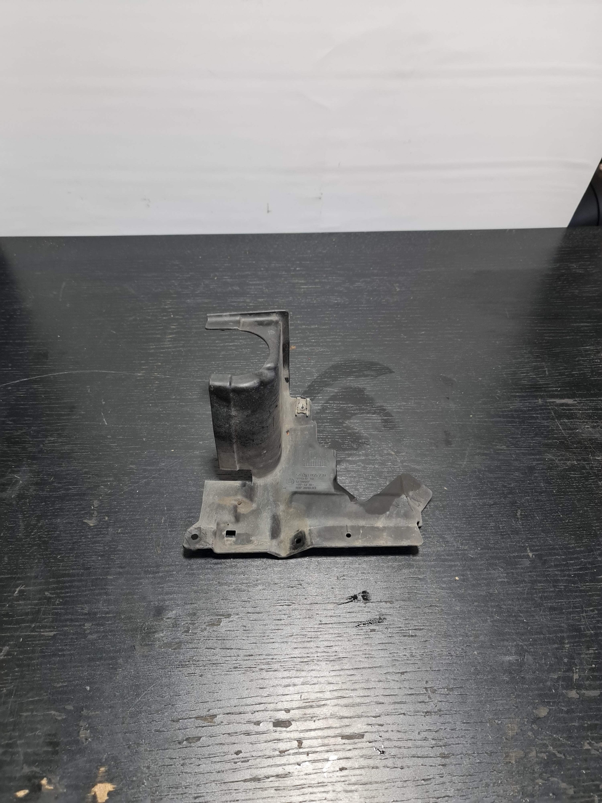 0 Bmw 2015-2020 51-75-8-055-739 51758055739 Cover Steering Assemblies Rear L image 2