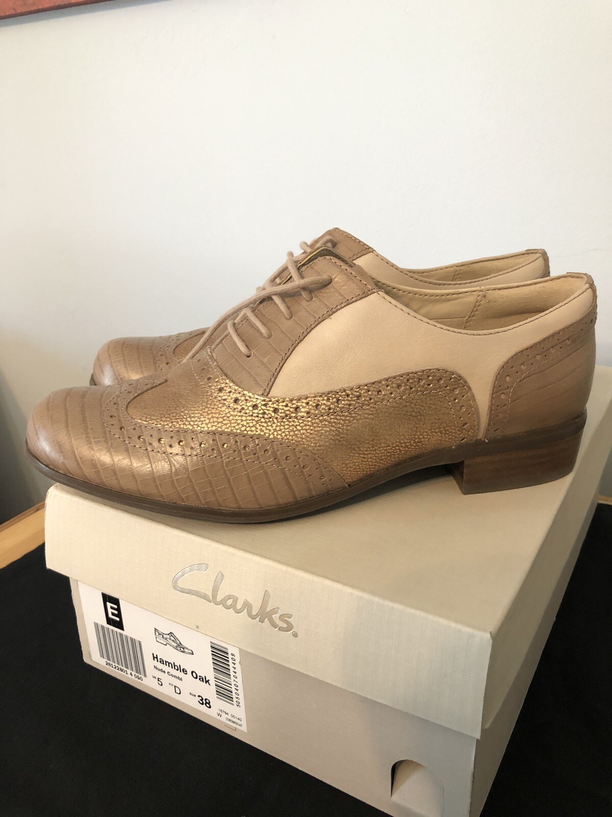 clarks hamble oak