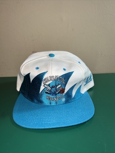 Vintage 90s Charlotte Hornets Sharktooth Logo Athletic