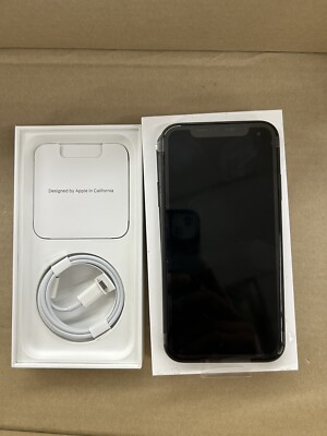 Apple iPhone 11 - 64 GB - Black (Boost Mobile) (Single SIM)