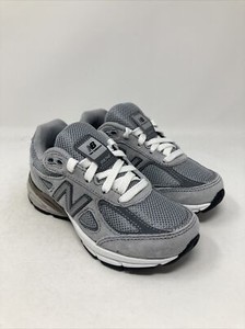 990v4 grey white