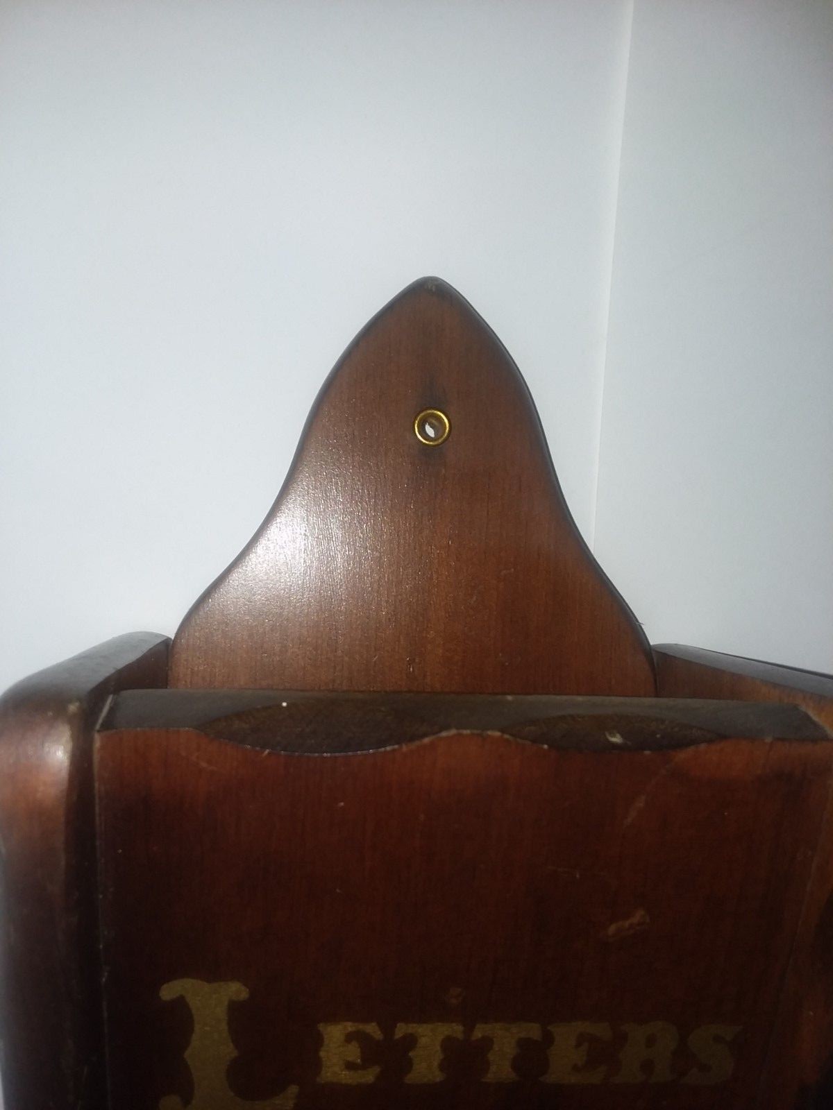 VTG 70's WOOD MAIL BOX BILL/LETTER WOODEN HOLDER RACK STAND WALL MOUNT 22