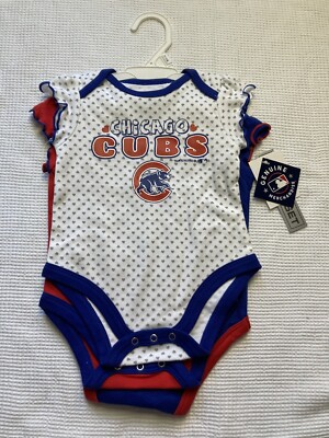 Baby girl Chicago Clubs 3 pkg T Shirts Size 0-3M