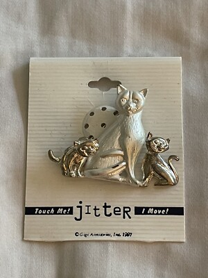 Jitter Touch Me! I Move! Silver Color Cat Brooch Pin