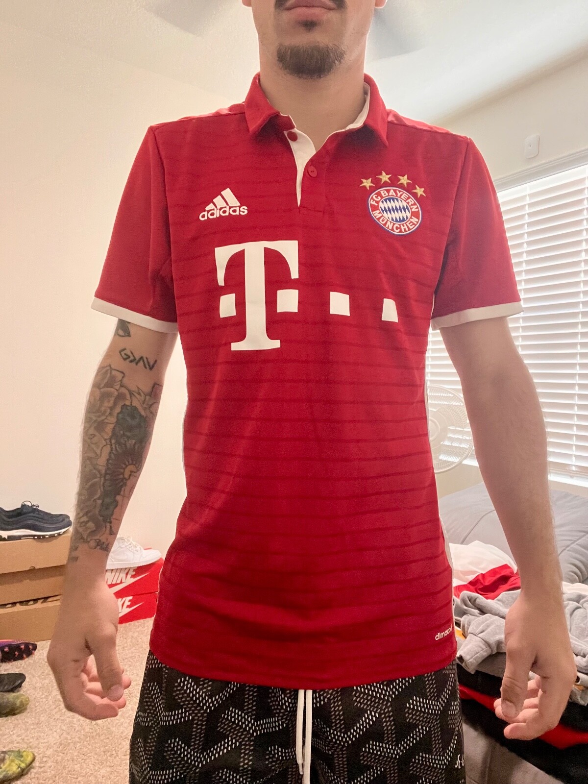 【激レア】bal original MINERAL SOCCER JERSEY RARE MENS EA SPORTS ICONS TEAM SOCCER FOOTBALL SHIRT JERSEY
