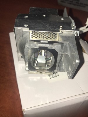 EPSON PROJECTOR LAMP REPLACEMENT BULB V13H010L18 FOR ELPLP18  FREE SHIP