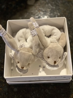 Doudou et Compagnie Paris Baby Bunny Booties Gentle Rattle Sounds New In Box