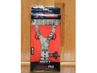 $250 MSRP NEW Hoyt Carbon Pro 2-Piece Quiver Realtree Xtra Camo Fixed 2 Piece