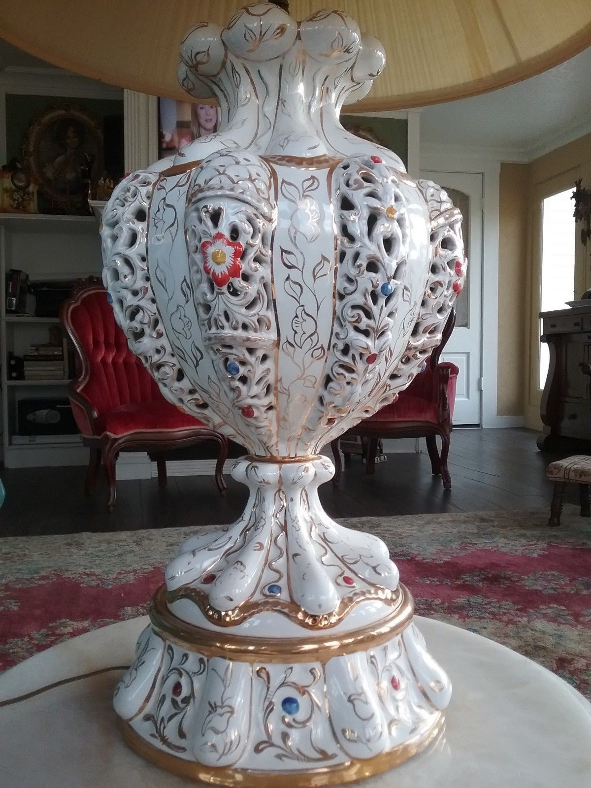 Capodiamonte Italian Lamp  W Shade Hand Painted * Beautiful *Large