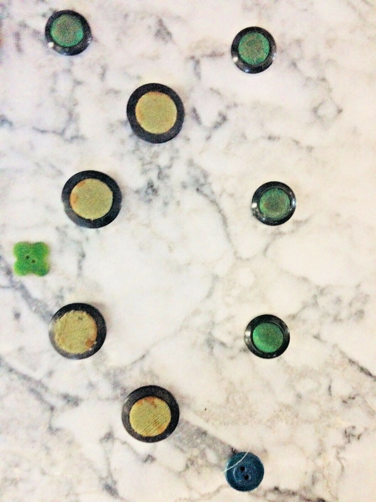 Lot 28 Vintage Antique Green Bakelite Cloth Antique Buttons Irish Luck Shamrock