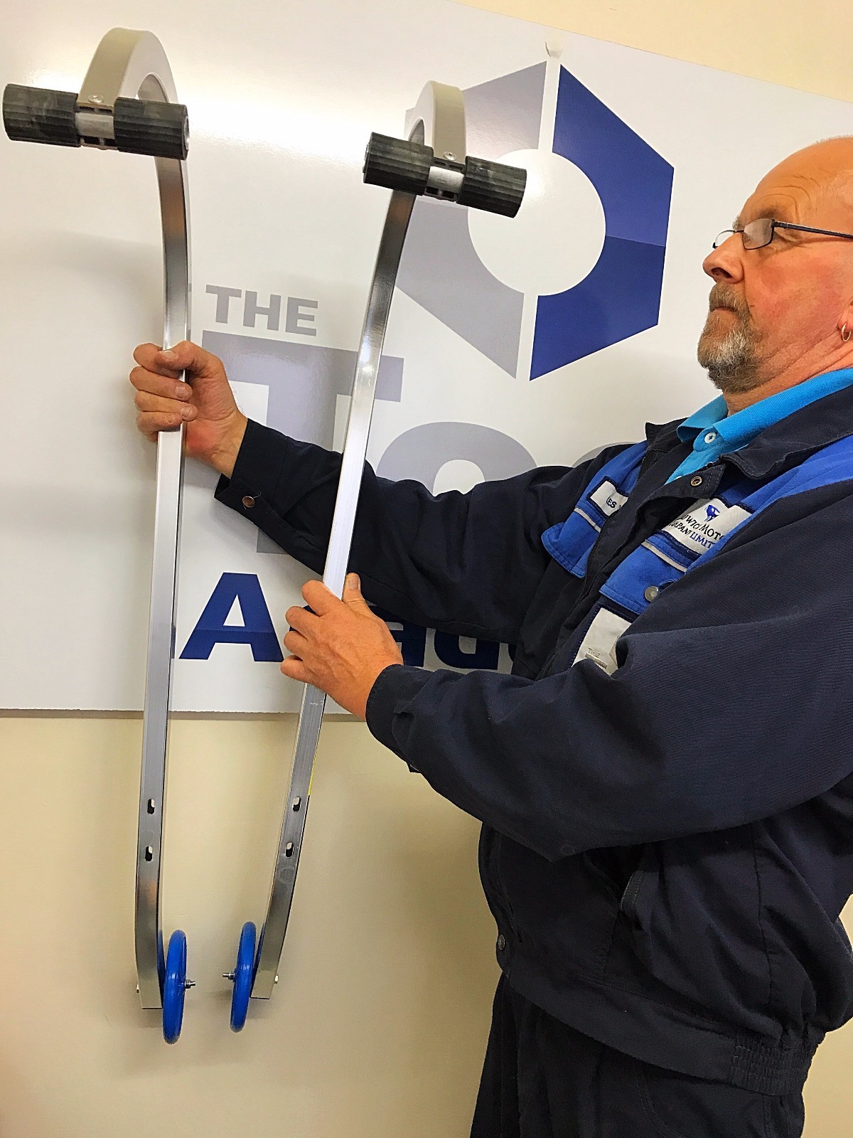 Universal Roof Hook Kit Aluminium Extension Ladders +Fixings Lifetime