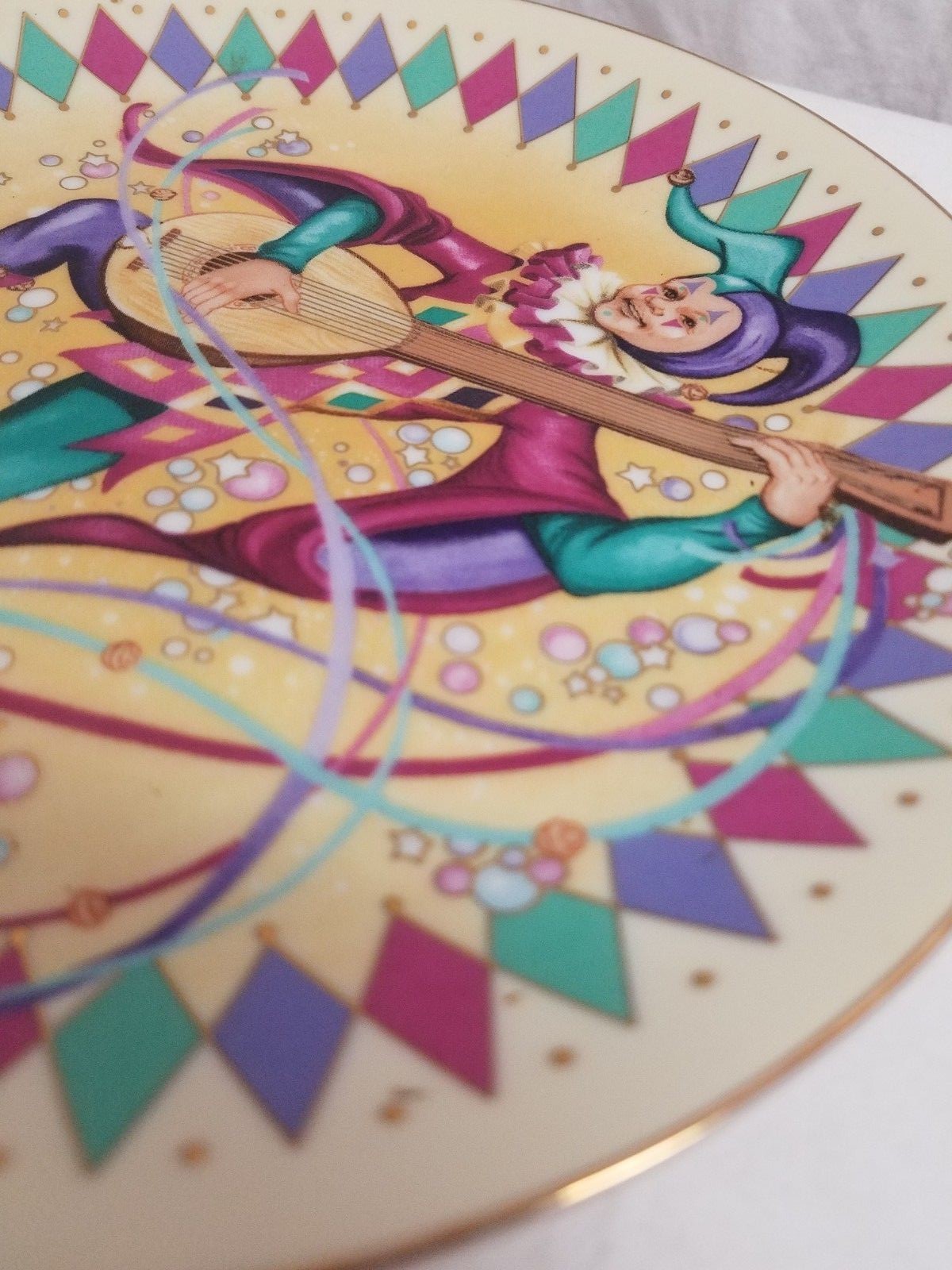 Willitts Galleries The Merry Jester Christmas 1988 Fine China Collector's Plate