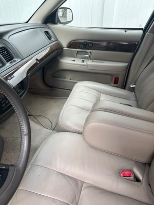 image 2 of interior