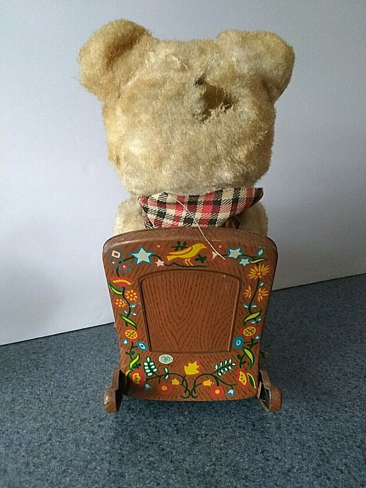 VTG Battery Operated Mother Bear Sitting & Knitting In Rocking Chair Japan