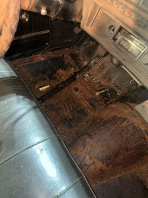 image 3 of interior
