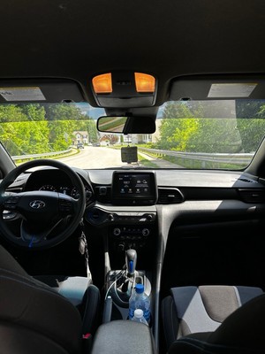 image 4 of interior