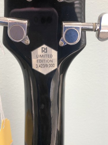 Randy Jackson Limited Edition 2013 Acoustic Guitar. America Tribute Collection