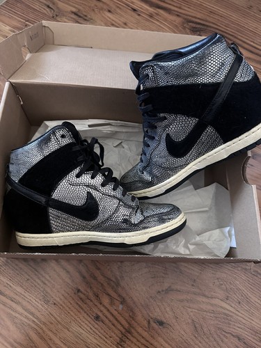 【中古品】ナイキ Wmns Dunk Sky Hi City FW Paris Nike Dunk Sky Hi High City Paris Hidden Wedge Heel White