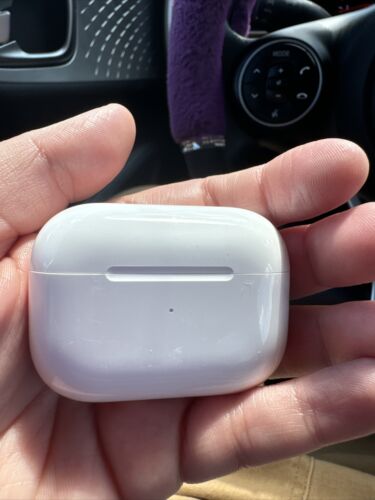 Apple AirPods Pro (2nd Generation) with MagSafe Wireless Apple AirPods Pro (2nd Generation) with MagSafe Wireless