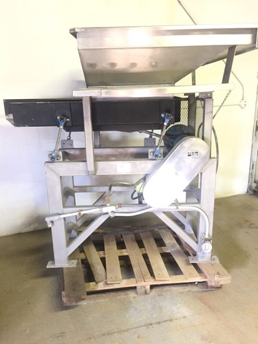 Vibrating Food Shaker Conveyor ,Stainless 18