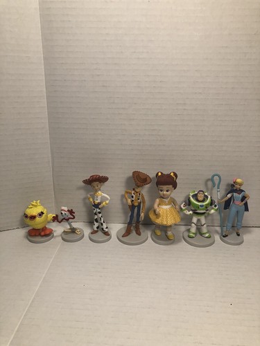 その他 Toy Story Figurine Playset Amazon.com: Disney Pixar Toy Story Deluxe Figurine Play Set