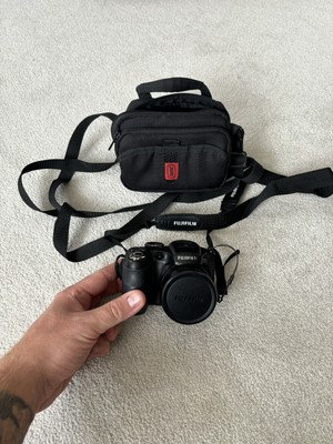 FujiFilm FinePix S1600 12.2MP 15x Zoom SLR Style Bridge Camera| Tested + Working