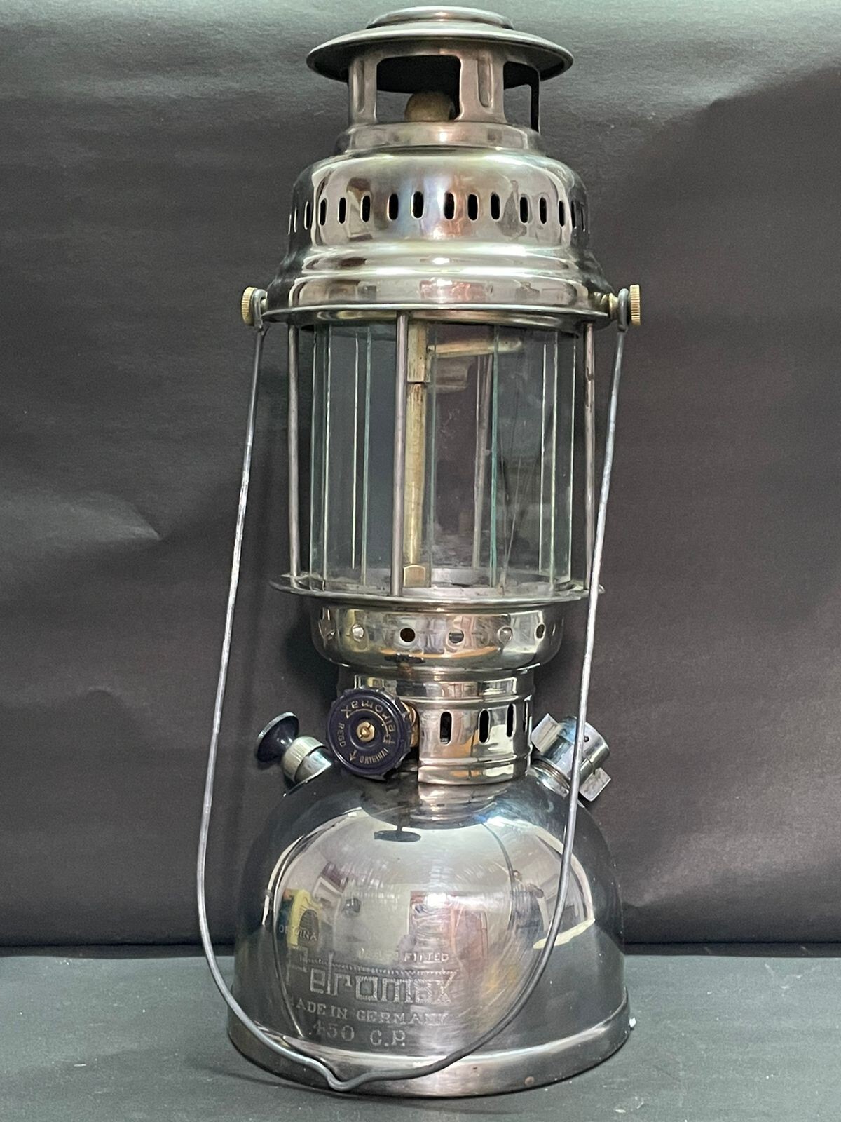 Old Vintage Petromax 826 / 450 CP Kerosene Lantern Lamp Made Old Vintage Petromax 826 / 450 CP Kerosene Lantern Lamp Made