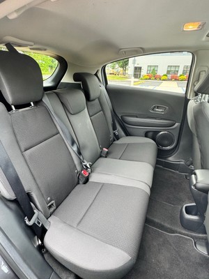 image 3 of interior