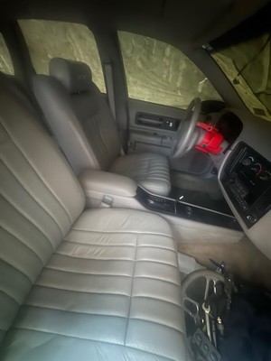 image 14 of interior