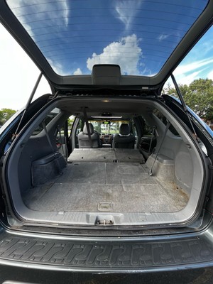image 4 of interior