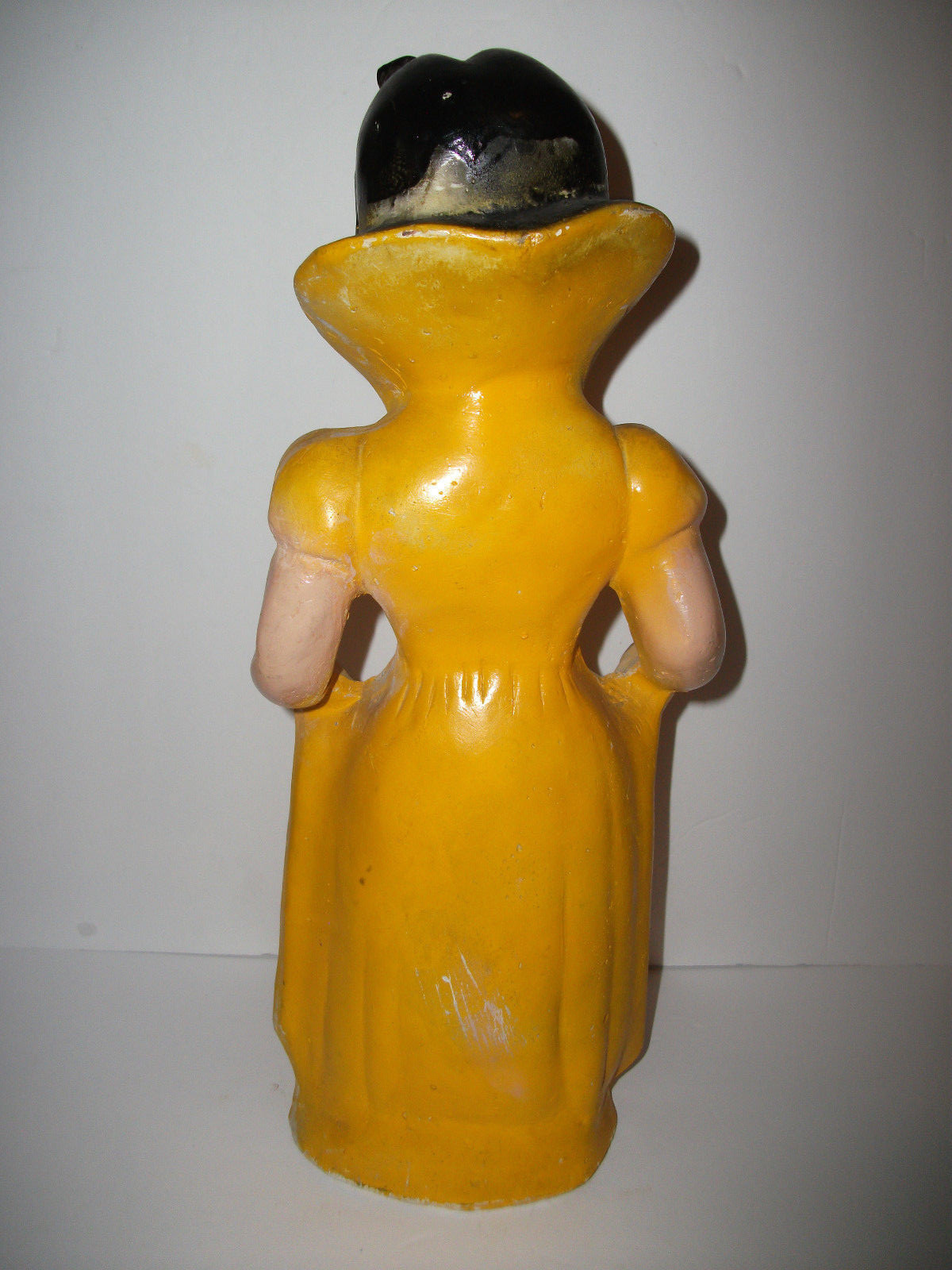 ...1940'S VINTAGE SNOW WHITE CHALK WARE FIGURINE